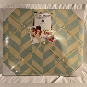 French Memo Board NWT